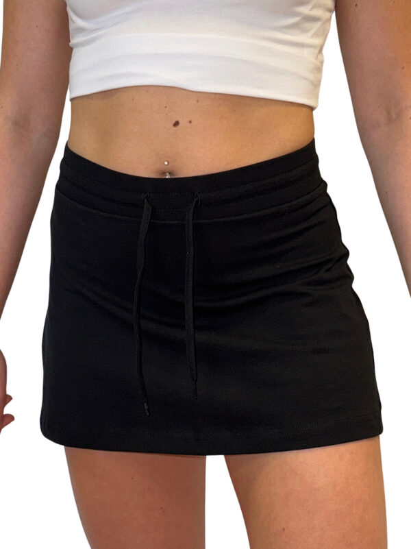 Two in One Women’s Skirt PUSH LIMITS BE SUPERIOR – Sports Skirt with Built-in Shorts (XS–XL) - Image 3